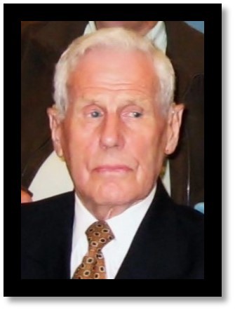 Æresmedlem Peter Lynge Nissen er død